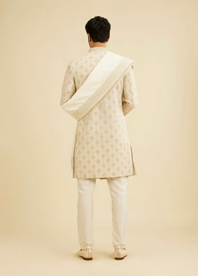 Manyavar Men Cream Silk Embroidered Sherwani image number 4