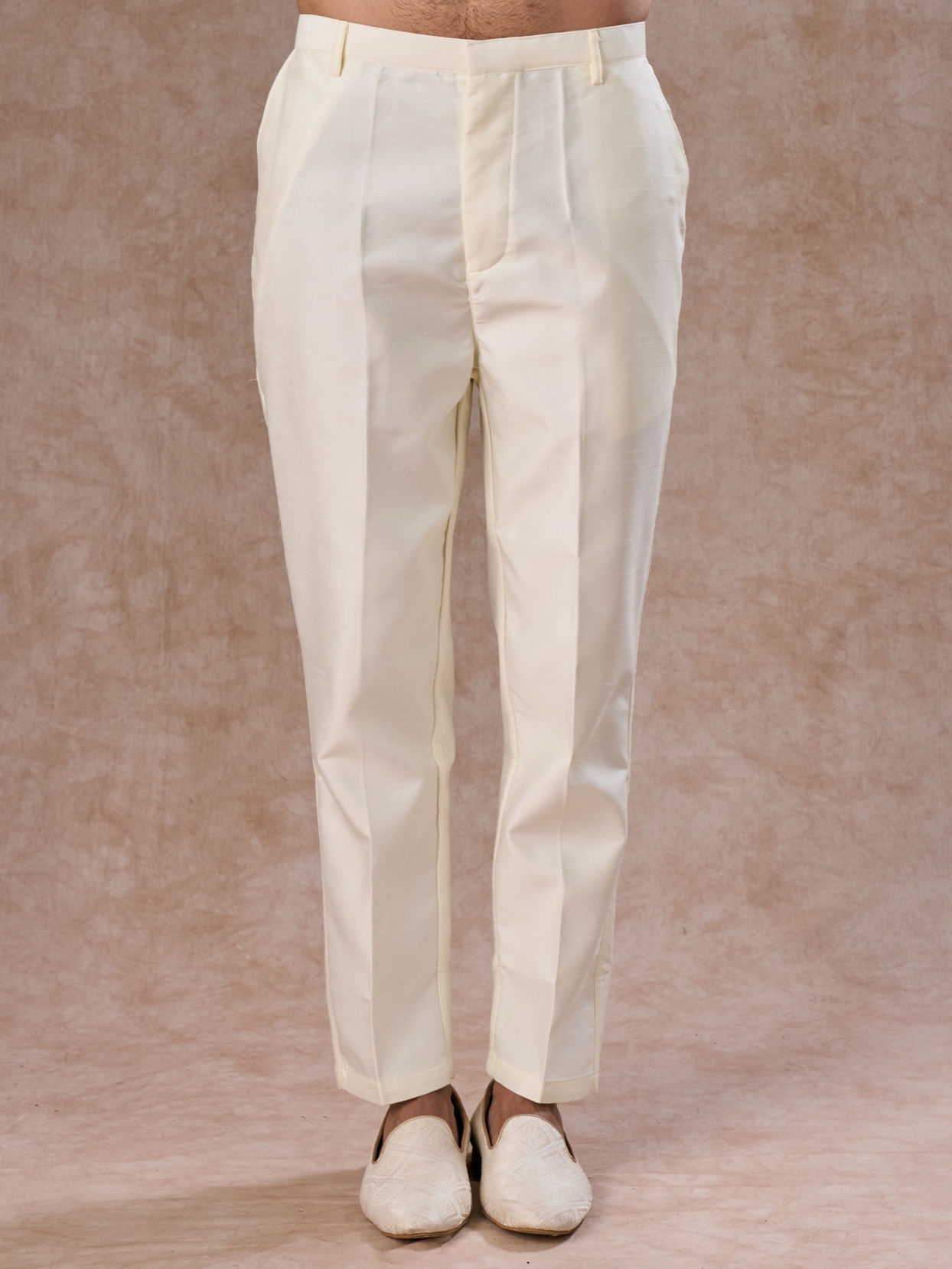 Manyavar Men Cream Extravaganza Sherwani