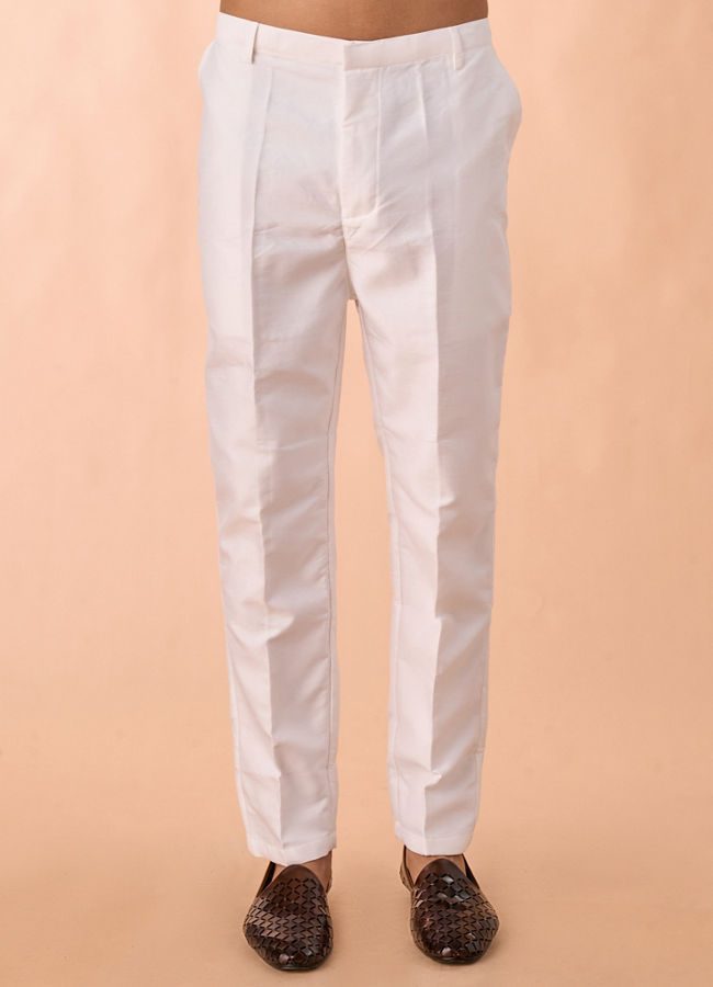 Manyavar Men Majestic Warm White Sherwani