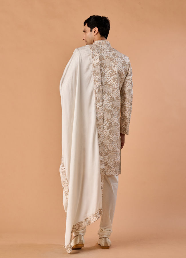 Manyavar Men Elegant Warm White Sherwani