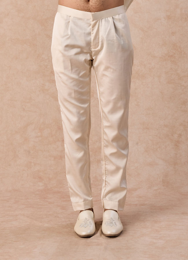 Manyavar Men Beige Satin Effect Sherwani