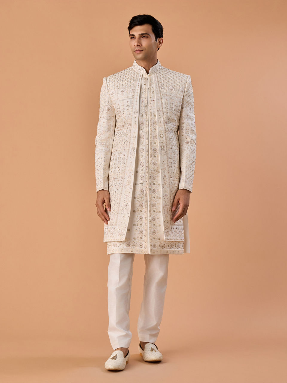 Manyavar Men Creamy Opulence Sherwani