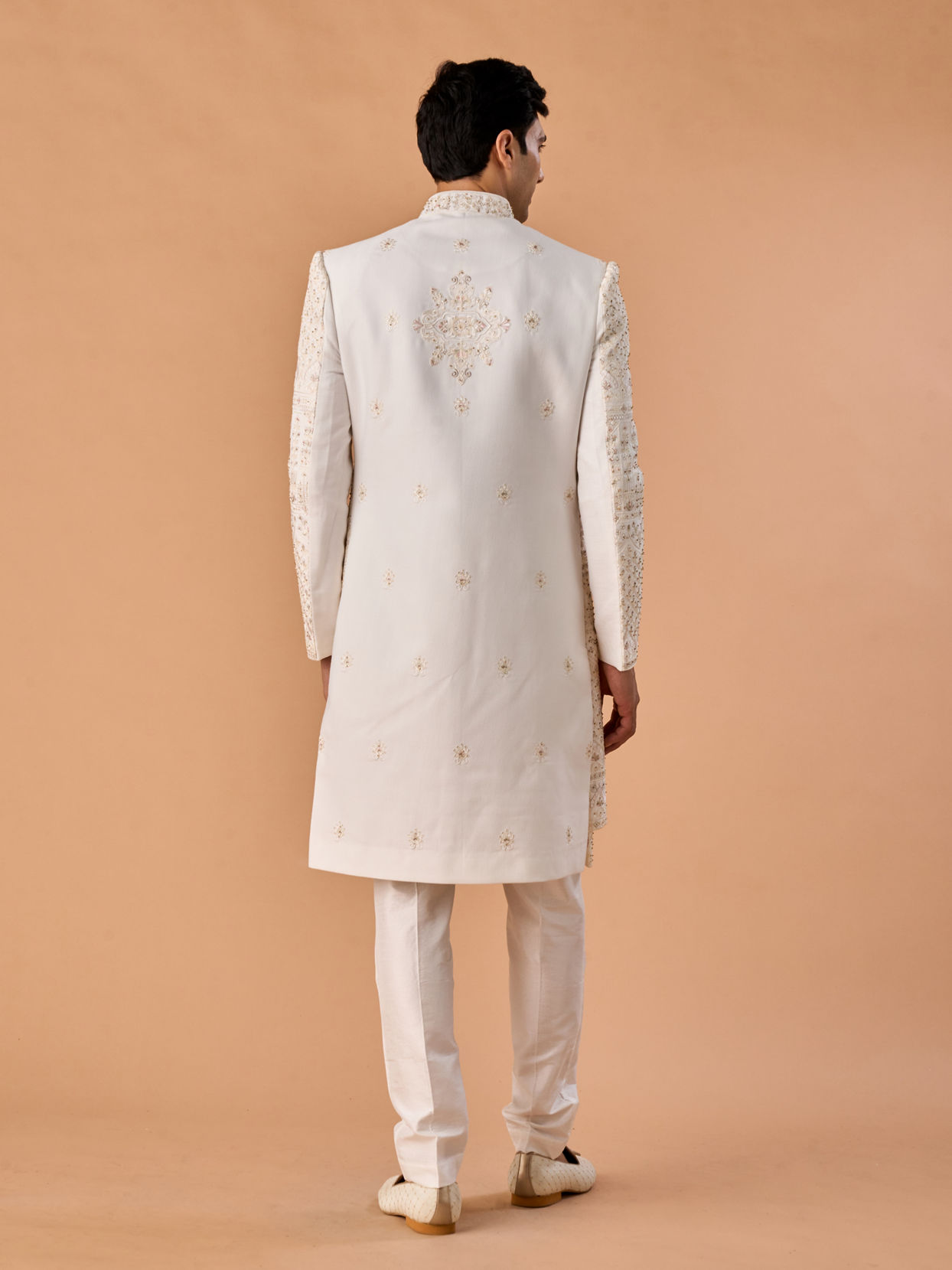 Manyavar Men Creamy Opulence Open Sherwani