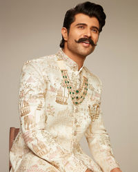 Manyavar Men Lavish Cream Art Silk Sherwani