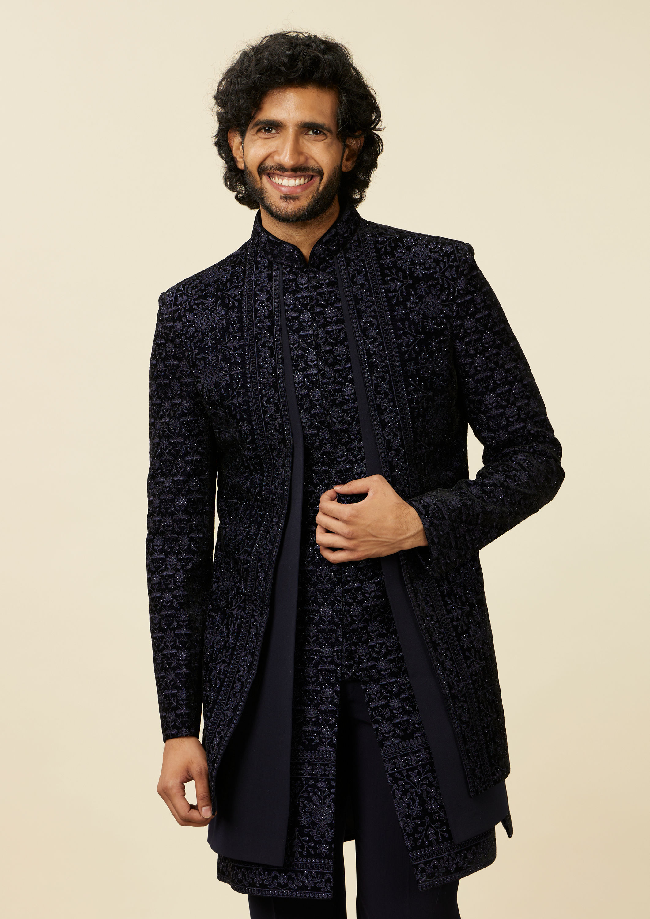 Twamev Men Dark Blue Scallop Shell Patterned Indo Western Set