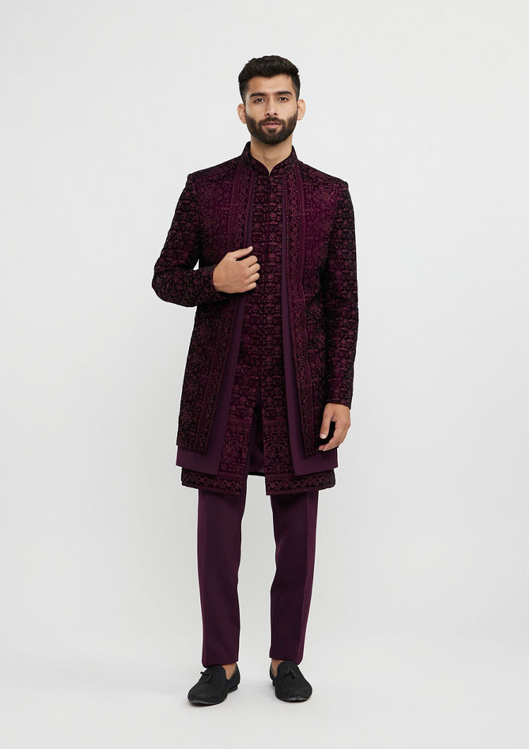 alt message - Twamev Men Wine Red Bel Buti Embroidered Indo-Western Set with Stone Work image number 2