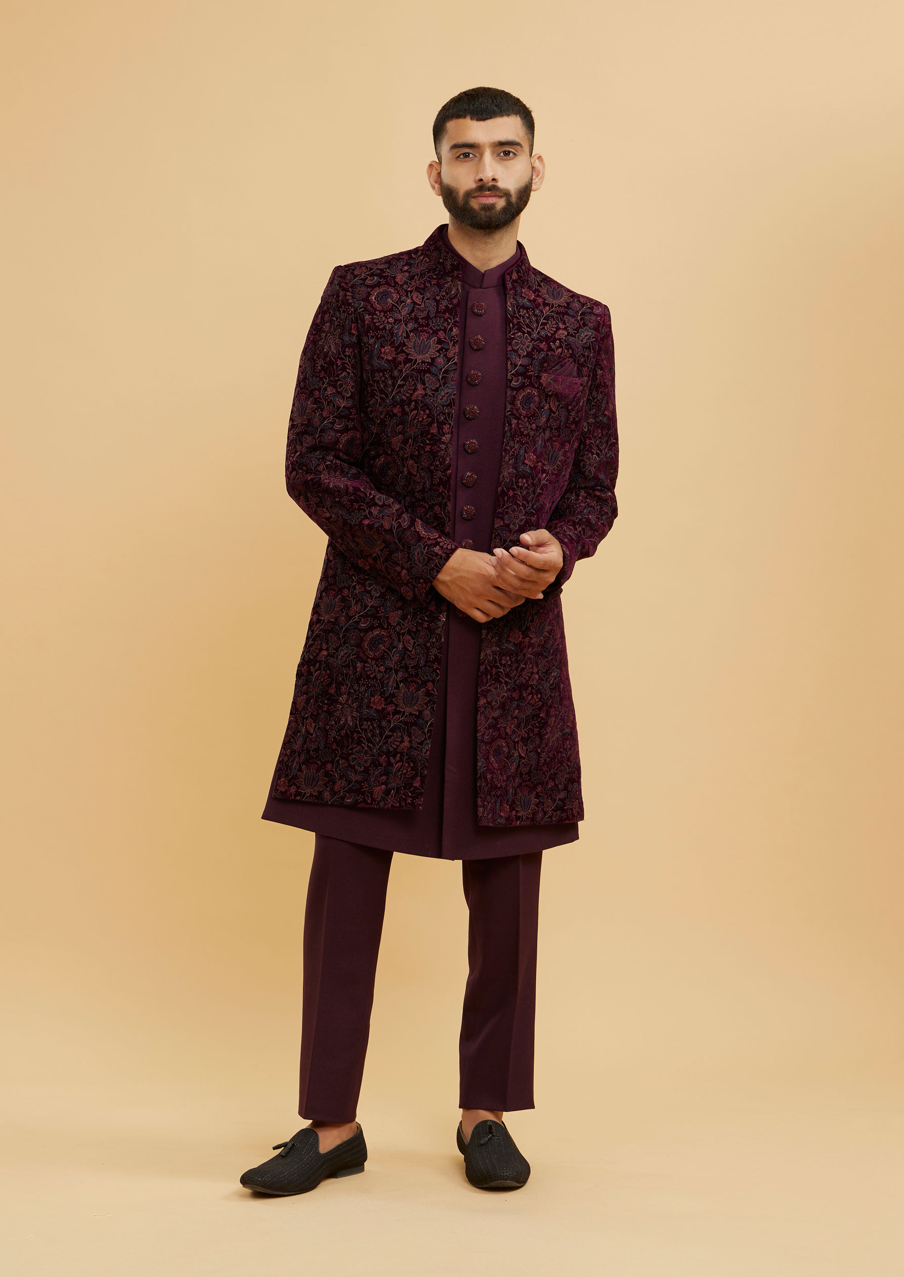 Twamev Men Wine Red Bel Buti Patterned Indo Western Set image number 2