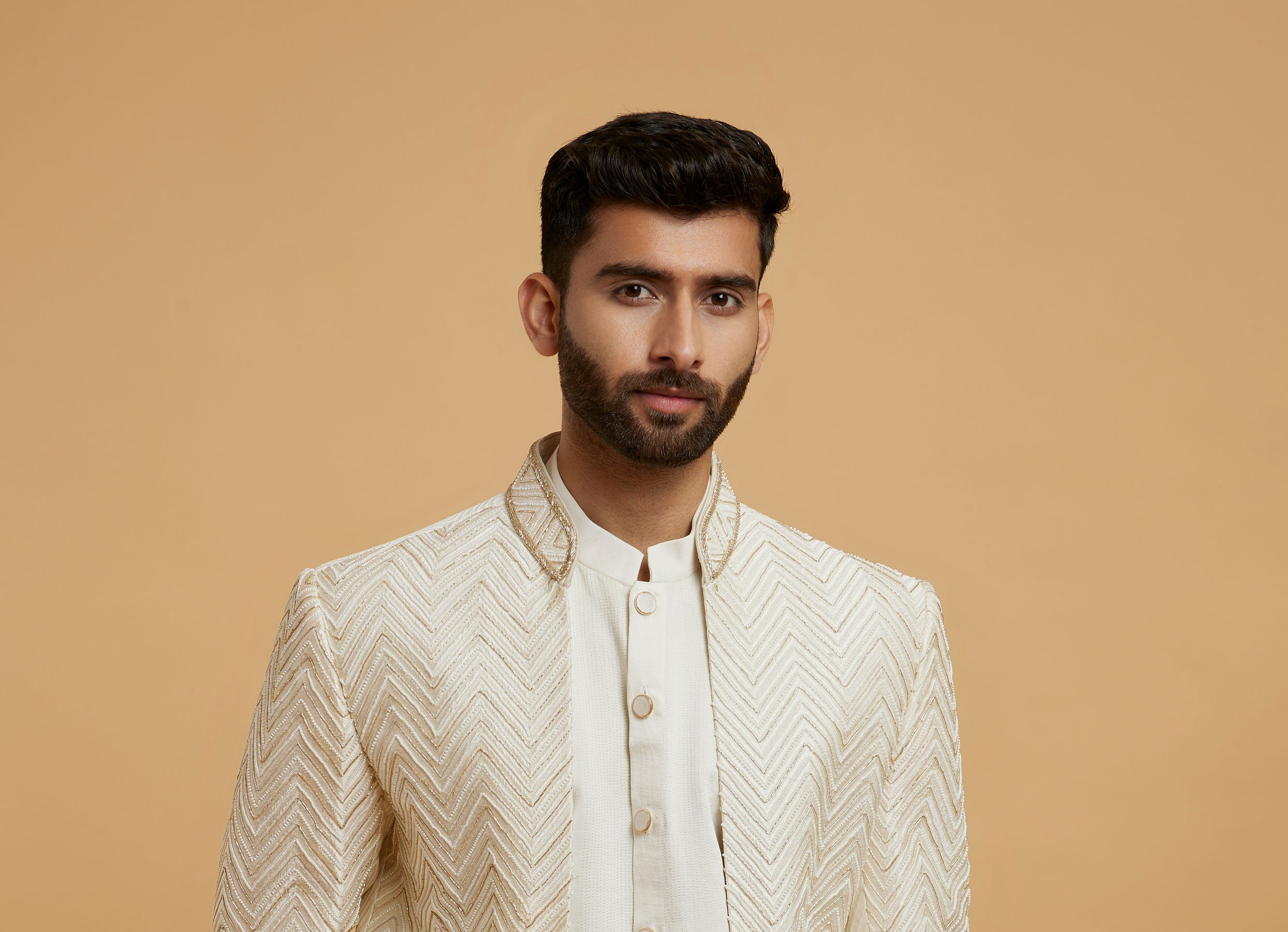 Twamev Men Cream Zari Embellished Self-Woven Chevron Pattern Indo Western Set