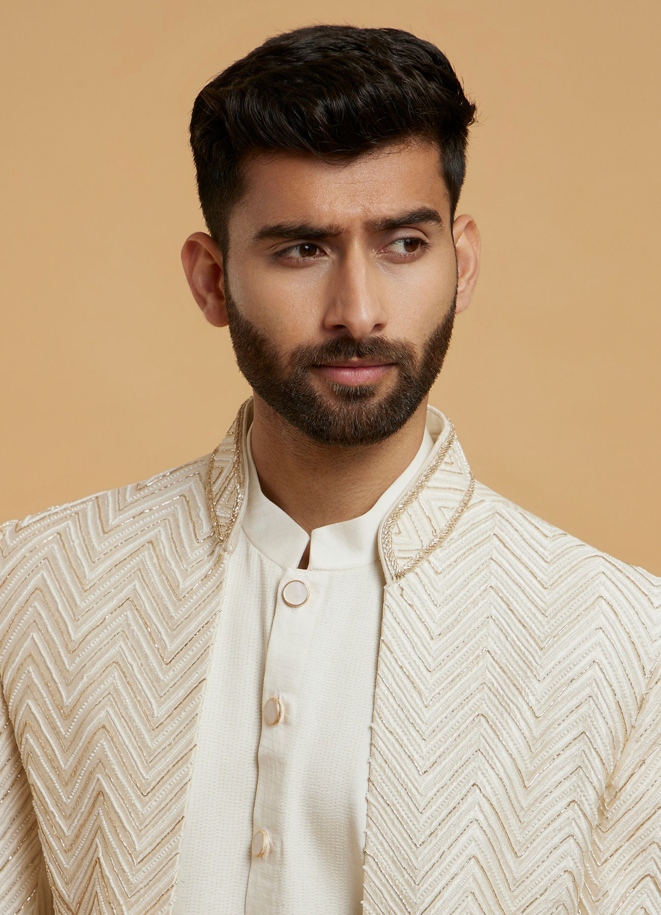 Twamev Men Cream Zari Embellished Self-Woven Chevron Pattern Indo Western Set