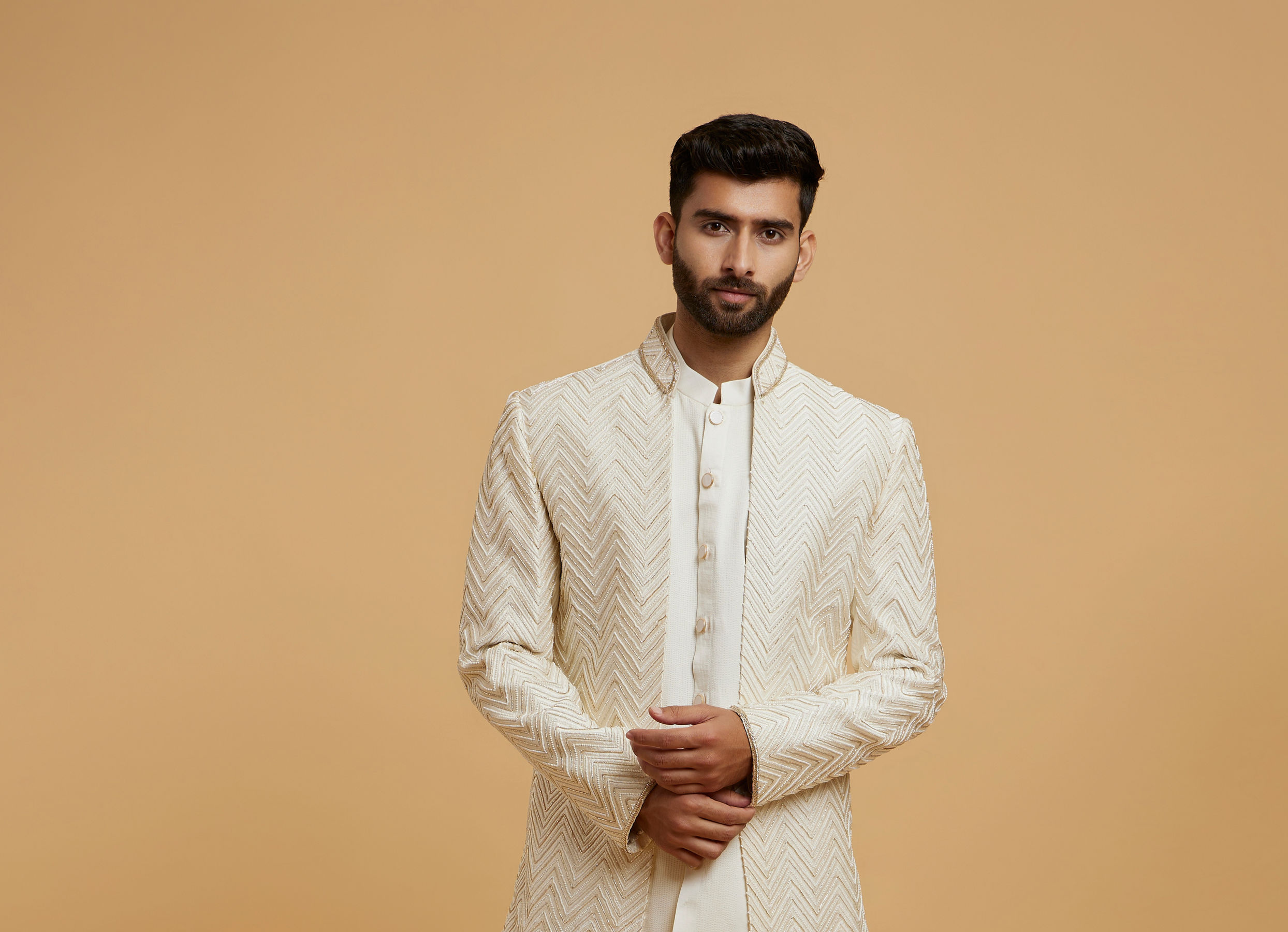 Twamev Men Cream Zari Embellished Self-Woven Chevron Pattern Indo Western Set