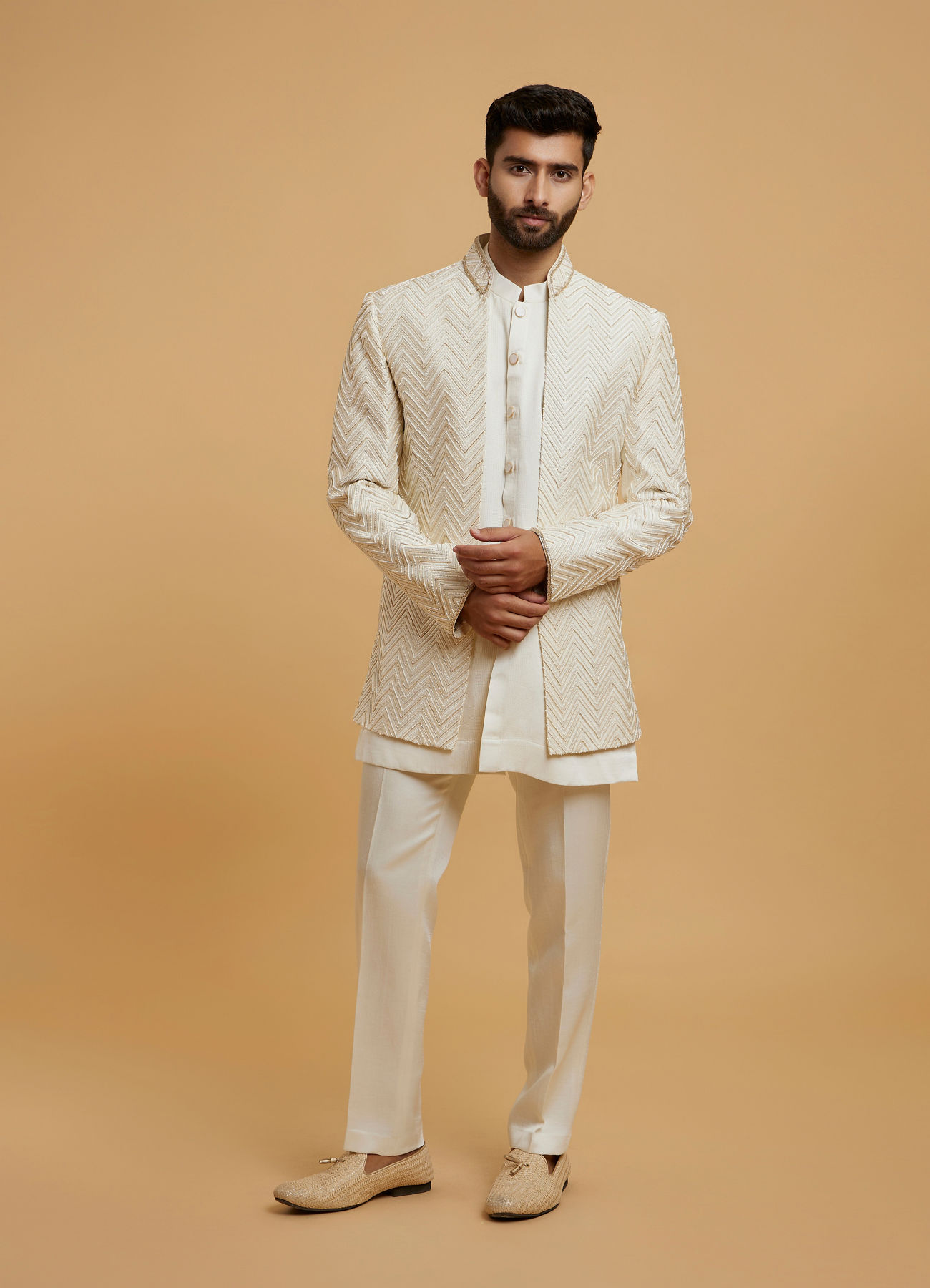 Twamev Men Cream Zari Embellished Self-Woven Chevron Pattern Indo Western Set