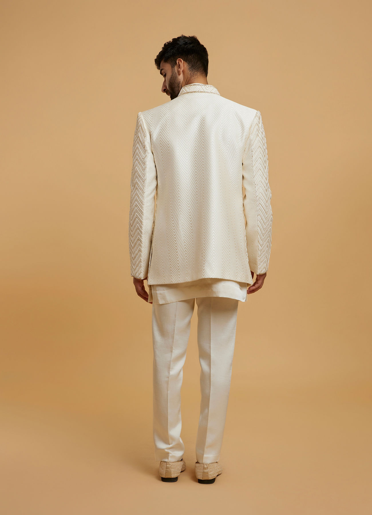 Twamev Men Cream Zari Embellished Self-Woven Chevron Pattern Indo Western Set