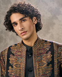Twamev Men Black Pashmina Multicolour Paisley Woven Indo Western Set