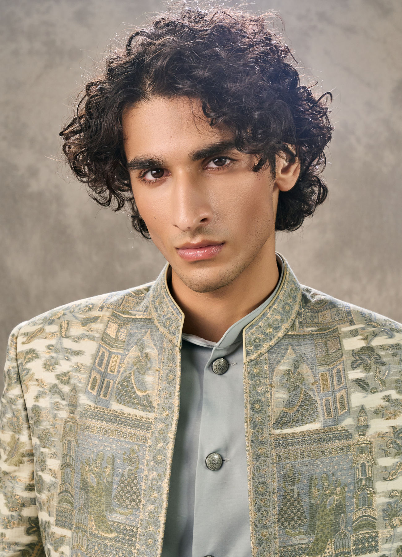 Twamev Men Cream & Grey Pashmina Silk Architectural Woven Indo Western Ensemble