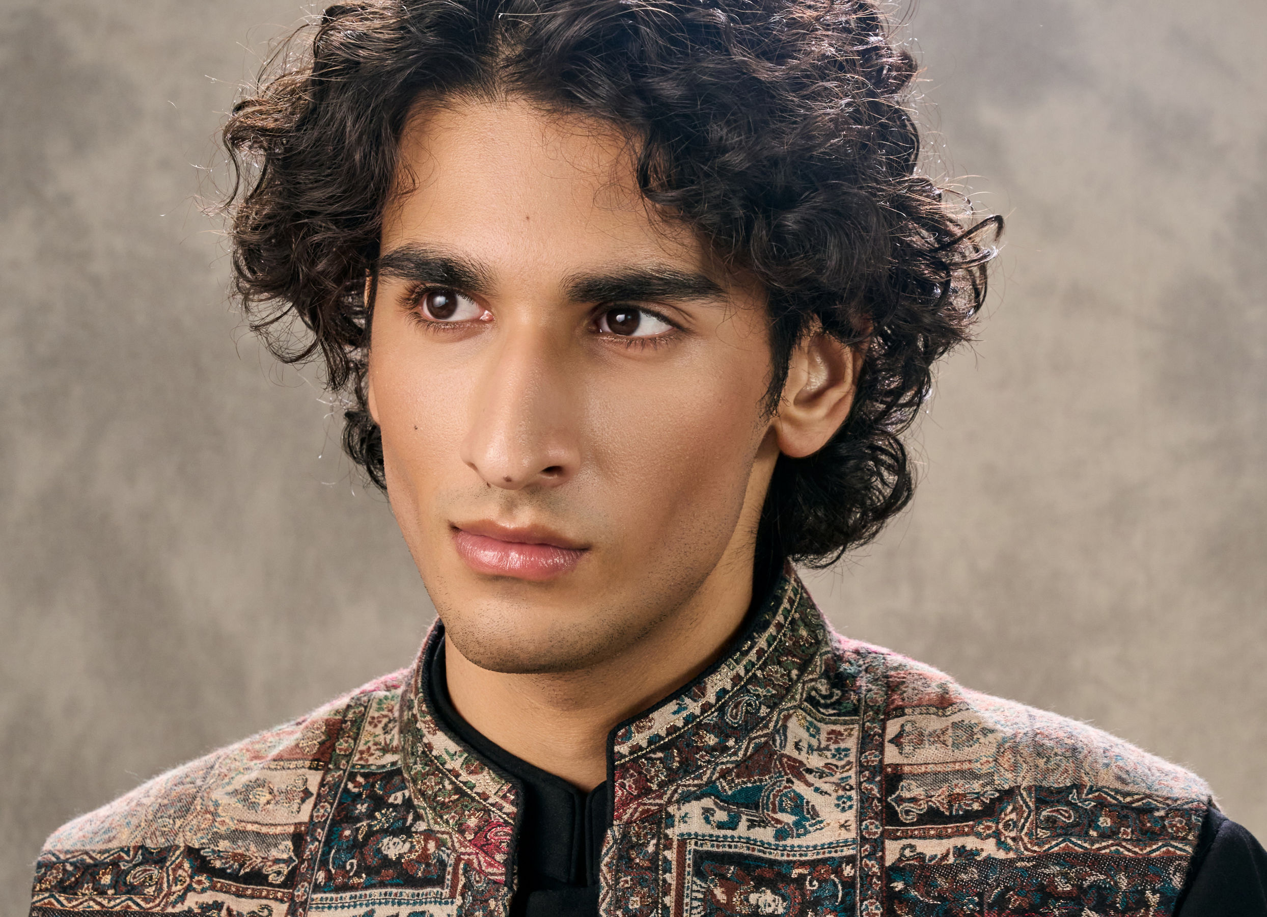 Buy Radiant Black Indo Western Online in the USA @Twamev - Indo Western ...