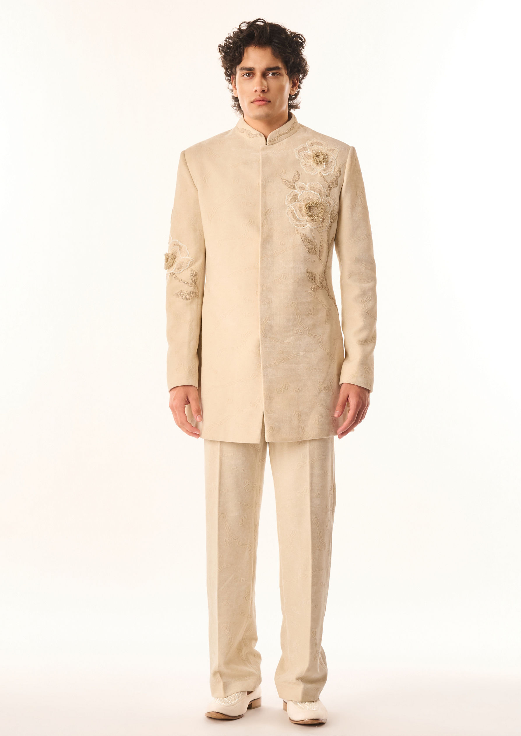 Twamev Men Cream Velvet Indo Western Suit with Embroidery