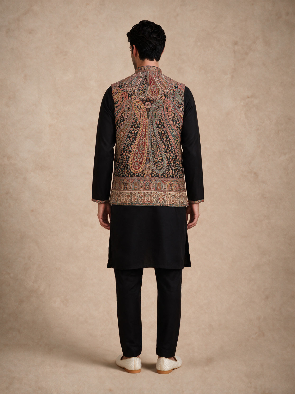 Manyavar Men Black Blended Viscose Kurta Jacket Set with Embroidery