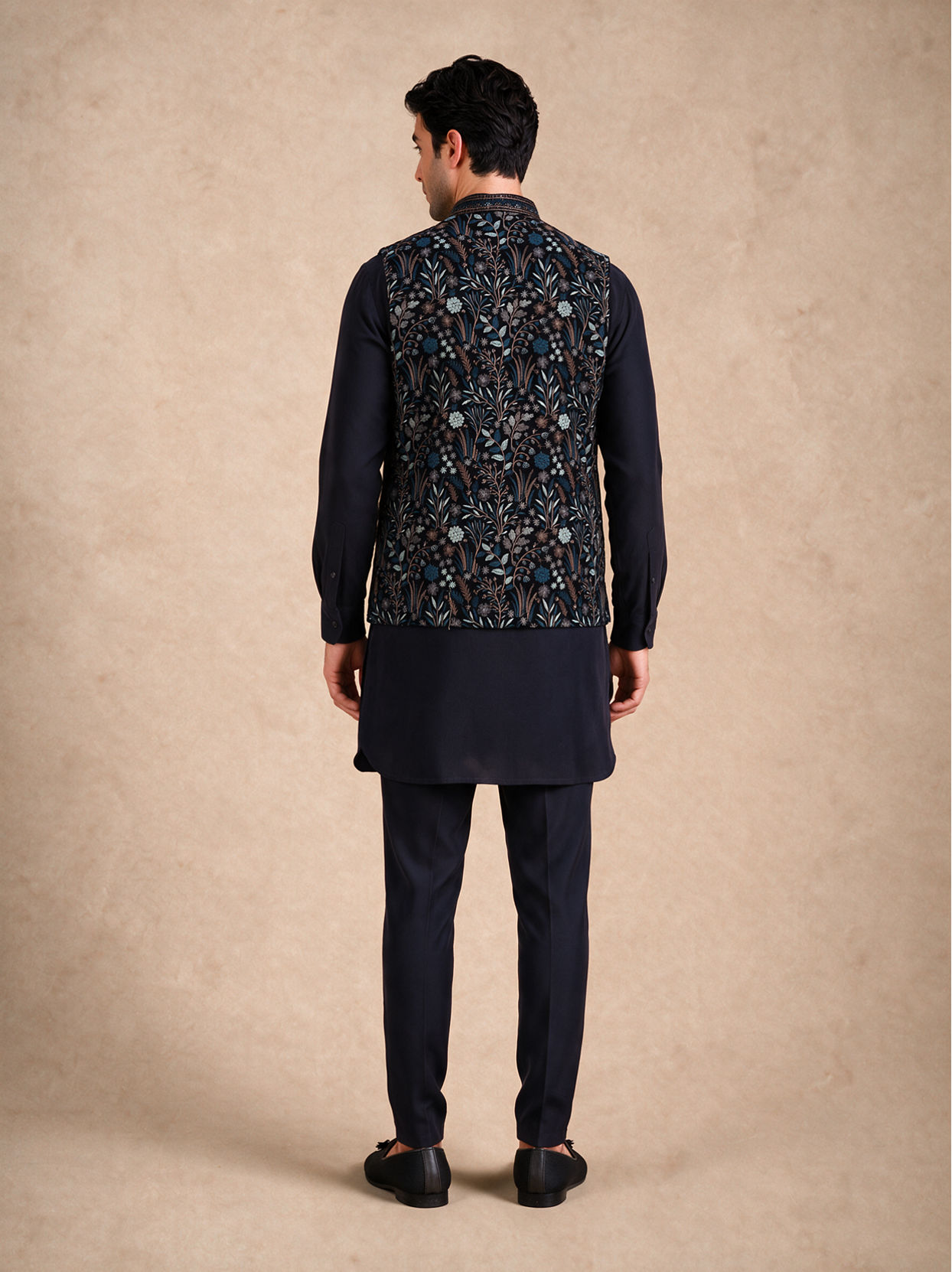 Manyavar Men Blue Velvet Kurta Jacket Set with Embroidery