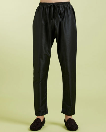 Diwas Men Black Elegance Kurta Pajama