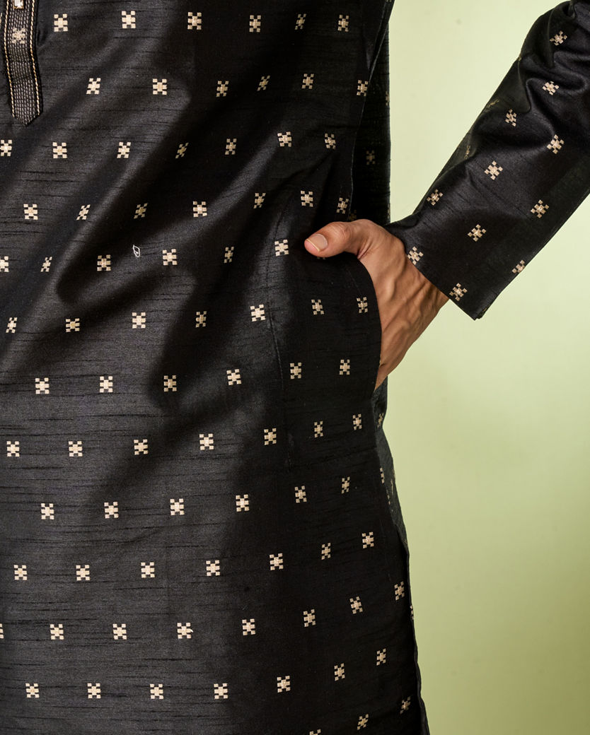 Diwas Men Black Luxe Kurta Pajama