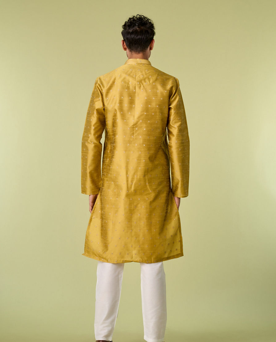Diwas Men Mehndi Green Kurta Pajama Set