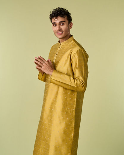Diwas Men Mehndi Green Kurta Pajama Set