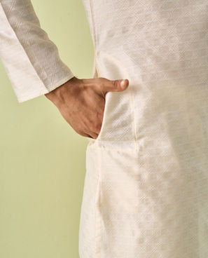 Diwas Men Cream Elegance Kurta Pajama