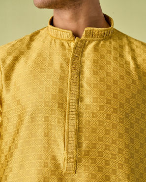 Diwas Men Mehndi Green Festive Elegance Kurta Pajama