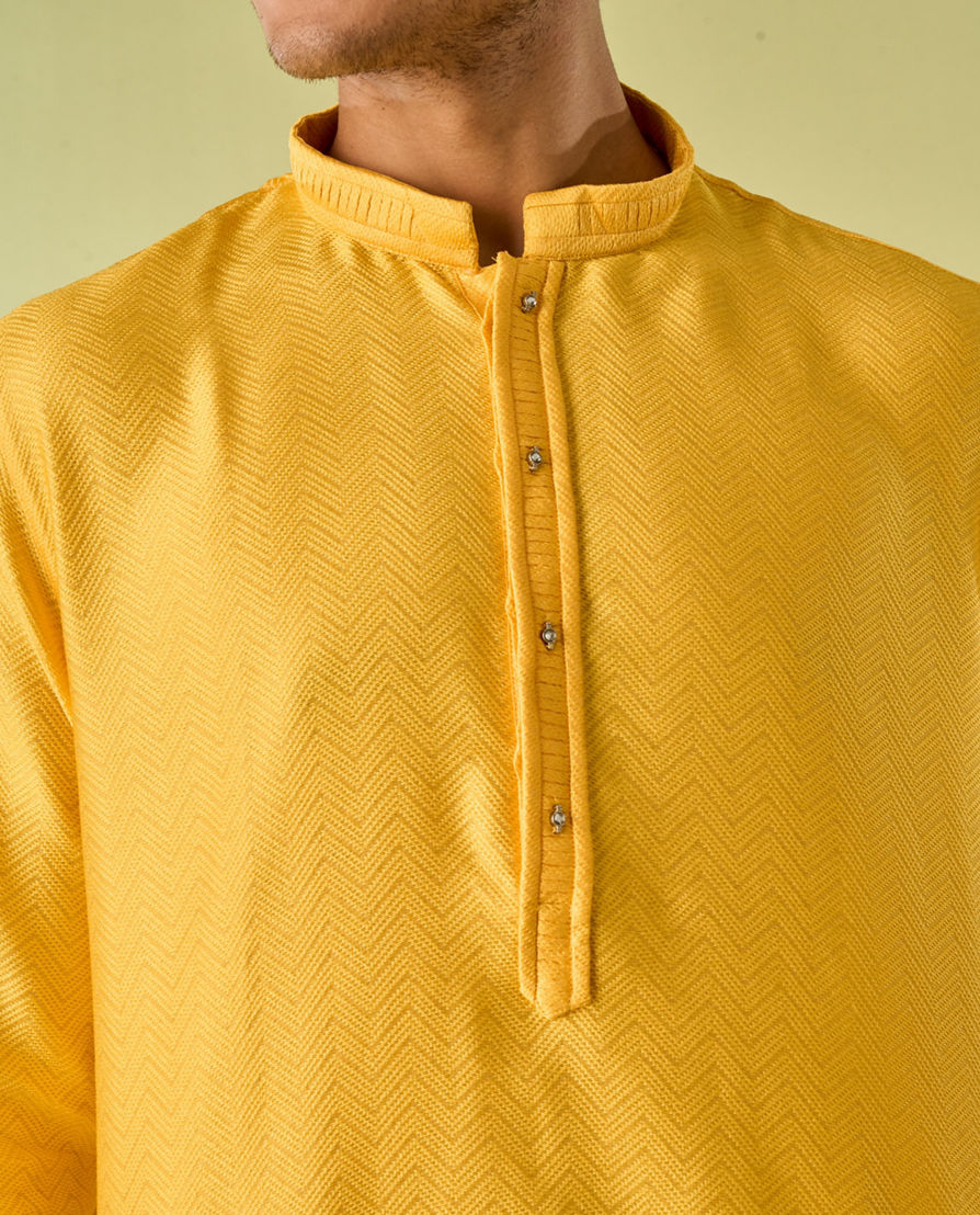 Diwas Men Radiant Yellow Kurta Pajama