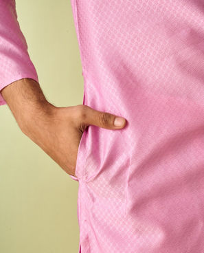 Diwas Men Royal Pink Kurta Pajama Ensemble