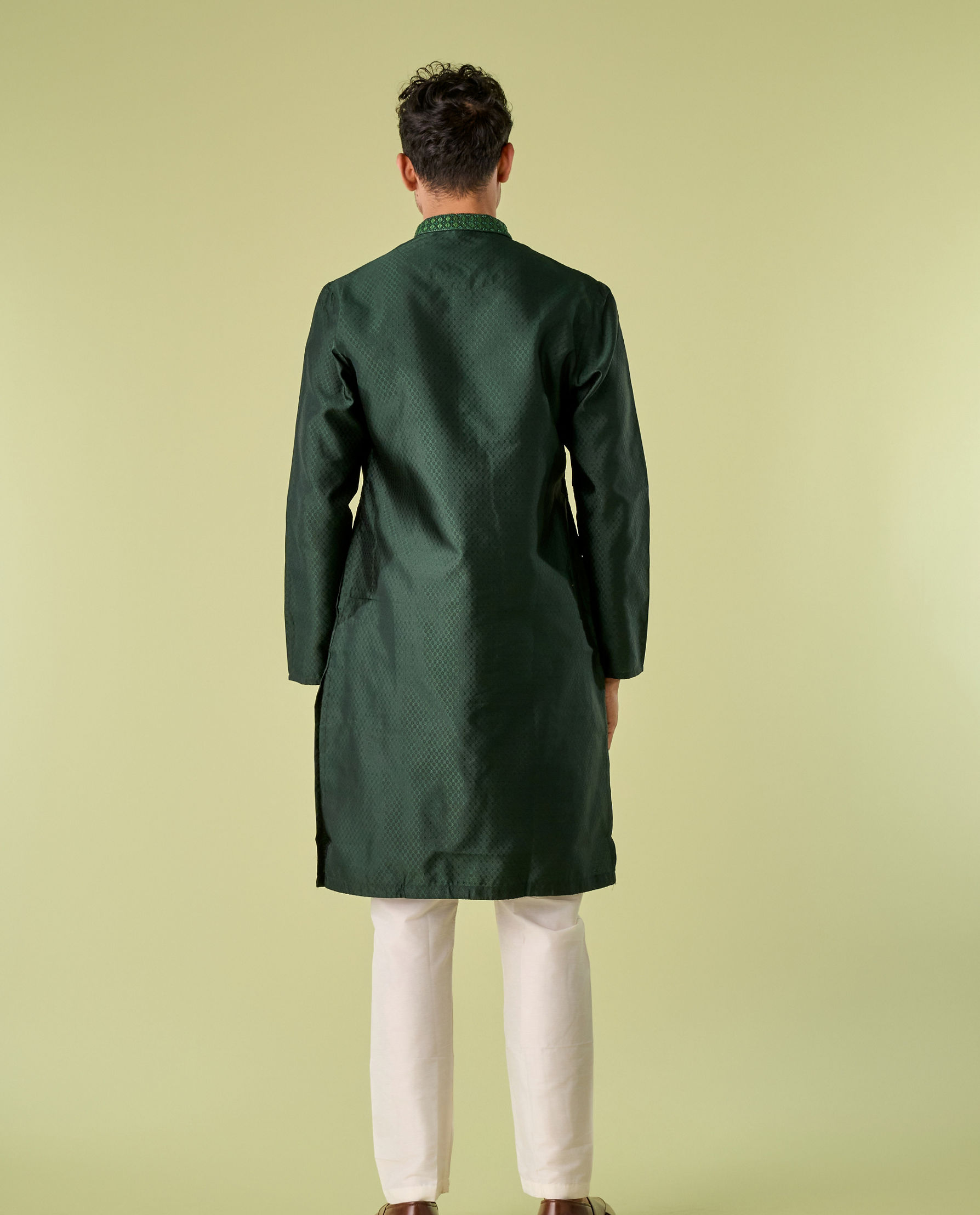 Diwas Men Dark Green Celebration Kurta Pajama