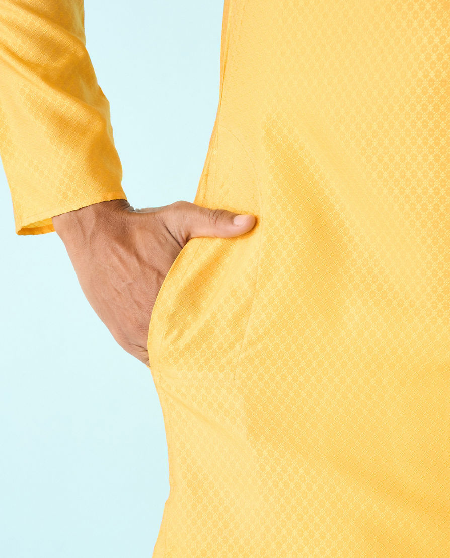 Diwas Men Radiant Yellow Kurta Pajama