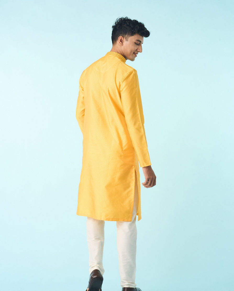 Diwas Men Radiant Yellow Kurta Pajama