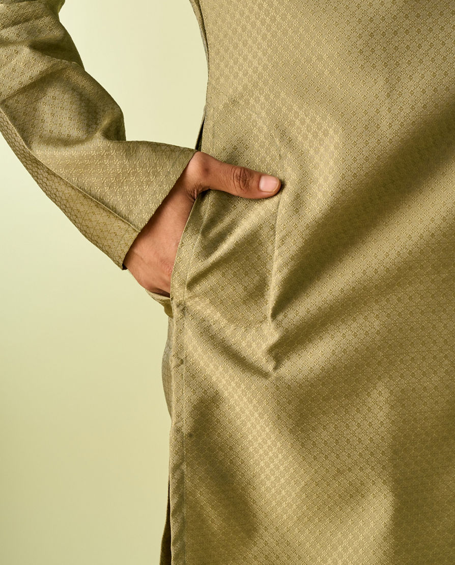 Diwas Men Verdant Olive Green Kurta Pajama