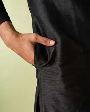 Diwas Men Black Regalia Kurta Pajama