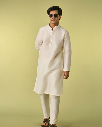 Diwas Men Warm White Elegance Kurta Pajama