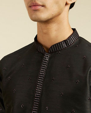 Diwas Men Midnight Black Buta Embroidered Kurta Pajama with Sequin Work
