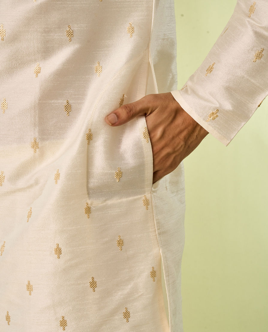 Diwas Men Cream Kurta Pajama Elegance