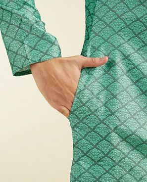 Diwas Men Soft Green Jaal Patterned Kurta Pajama