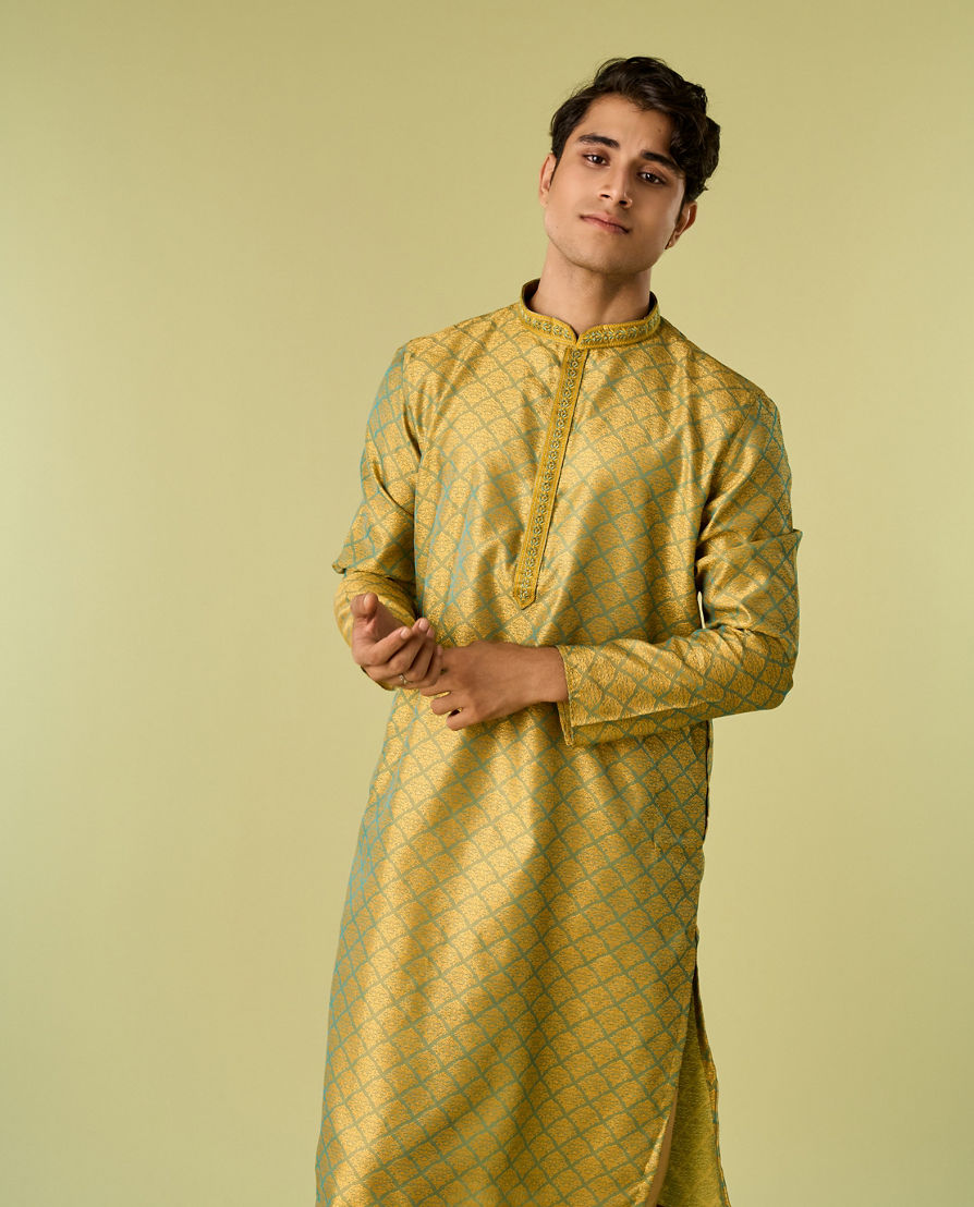 Diwas Men Mehendi Green Elegance Kurta Pajama