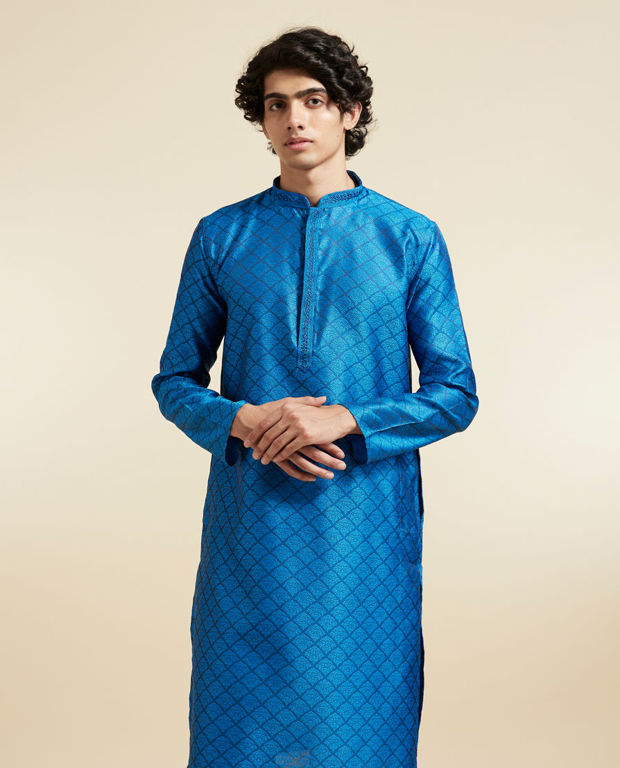 Diwas Men Blue Majestic Ensemble Kurta Pajama