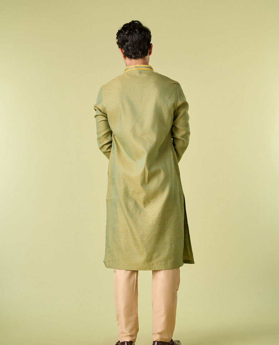 Diwas Men Mehndi Green Elegance Kurta Pajama
