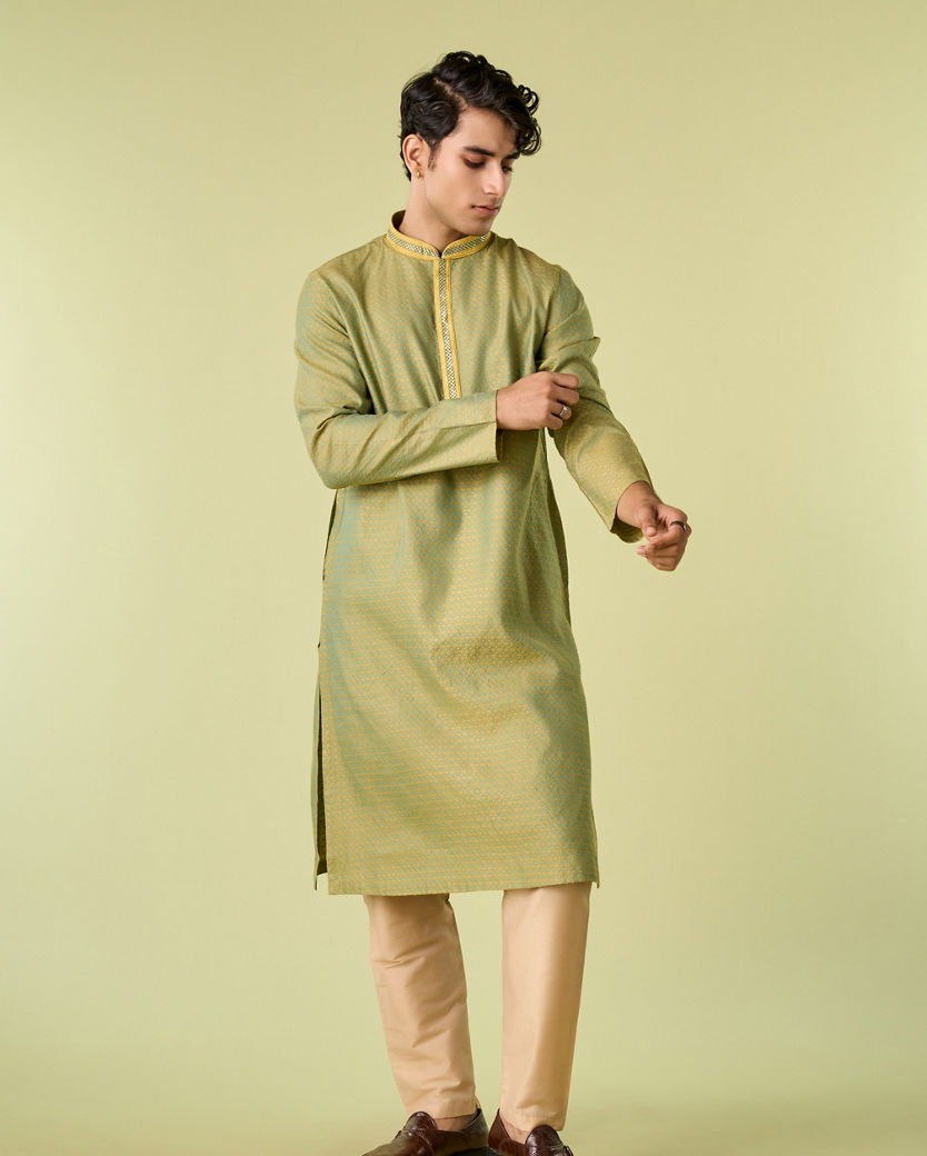 Diwas Men Mehndi Green Elegance Kurta Pajama