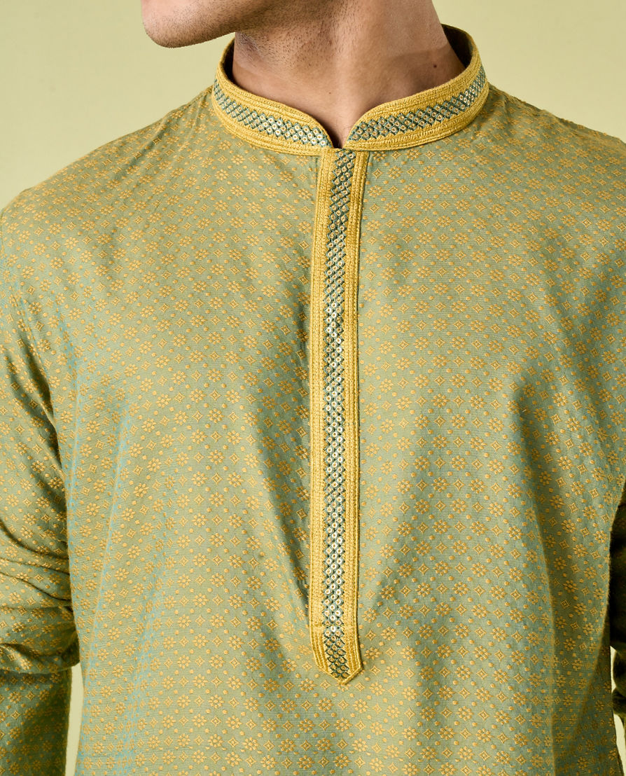 Diwas Men Mehndi Green Elegance Kurta Pajama