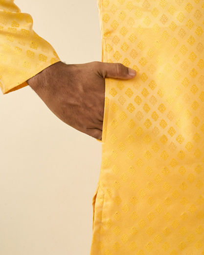 Diwas Men Sun Kissed Yellow Kurta Pajama
