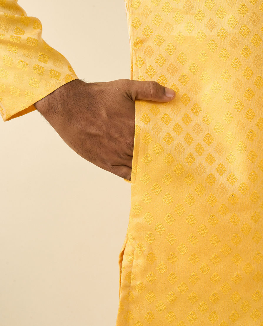 Diwas Men Sun Kissed Yellow Kurta Pajama