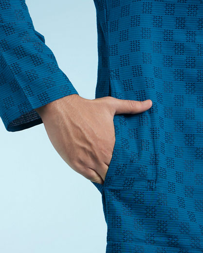 Diwas Men Teal Blue Elegance Cotton Kurta Pajama