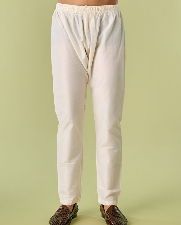 Diwas Men Dark Green Kurta Pajama