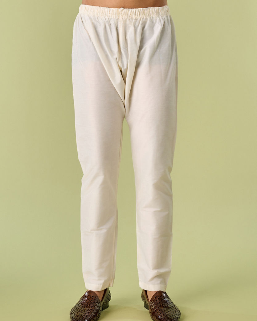 Diwas Men Dark Green Kurta Pajama