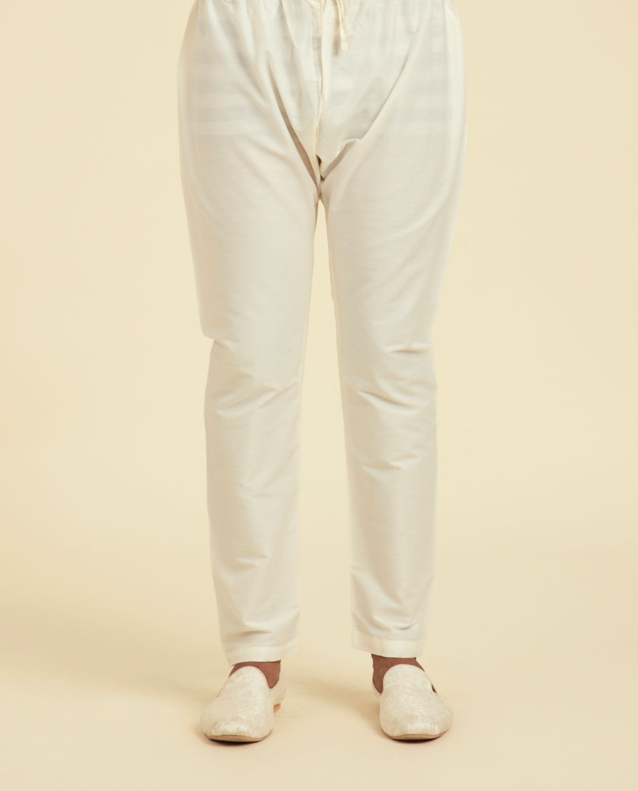 Diwas Men Cream Colored Elegance Kurta Pajama